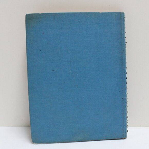 Vintage Copyright 1938 Watkins Cook Book - Recipes Advertising Helpful Hints - Picture 2 of 15